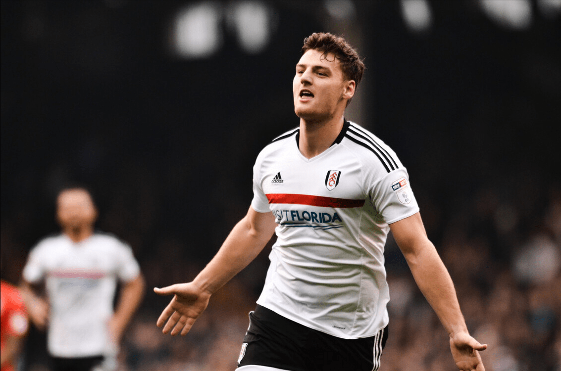 九游网站入口官网-赛前阿斯顿维拉调整名单以备荷甲，队长鼓劲环节打磨，更衣室稳定，年轻球员得到机会的简单介绍